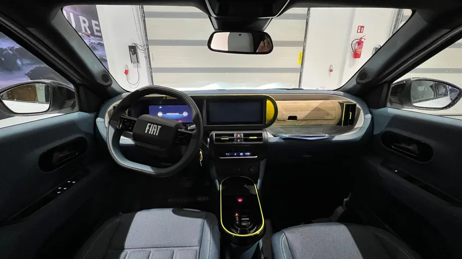 FIAT Grande Panda Grande Panda 1.2 mHEV La Prima eDCT Nowy