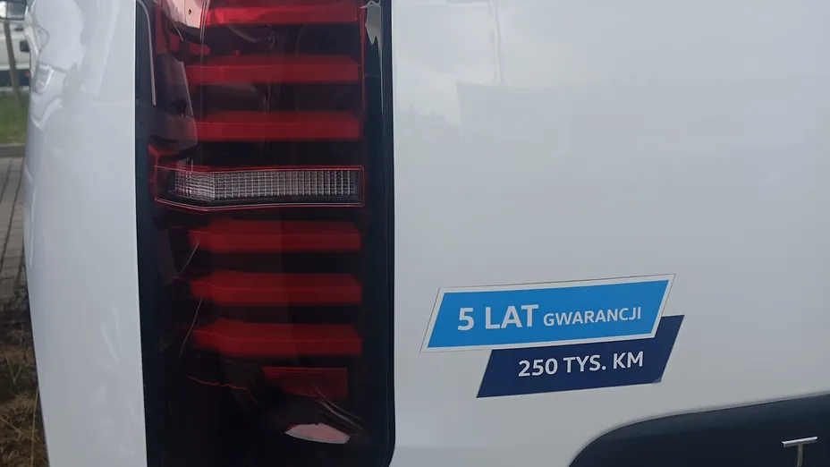 VOLKSWAGEN Transporter Transporter TDI L1H1 Nowy