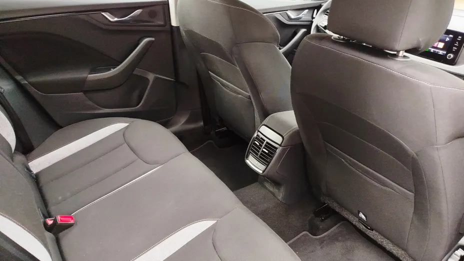 SKODA Kamiq Kamiq 1.0 TSI Selection DSG