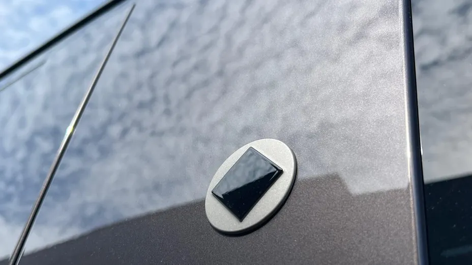 LAND ROVER Defender Defender 110 4.4 P635 V8 mHEV Octa