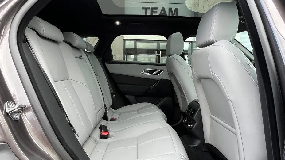 LAND ROVER Range Rover Velar Velar 2.0 D200 mHEV Dynamic SE Nowy