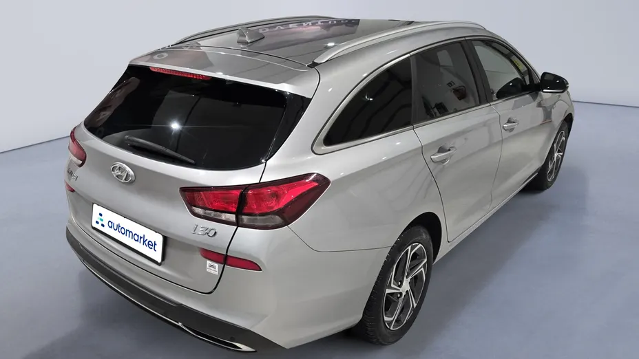 HYUNDAI i30 i30 1.5 T-GDI 48V Smart