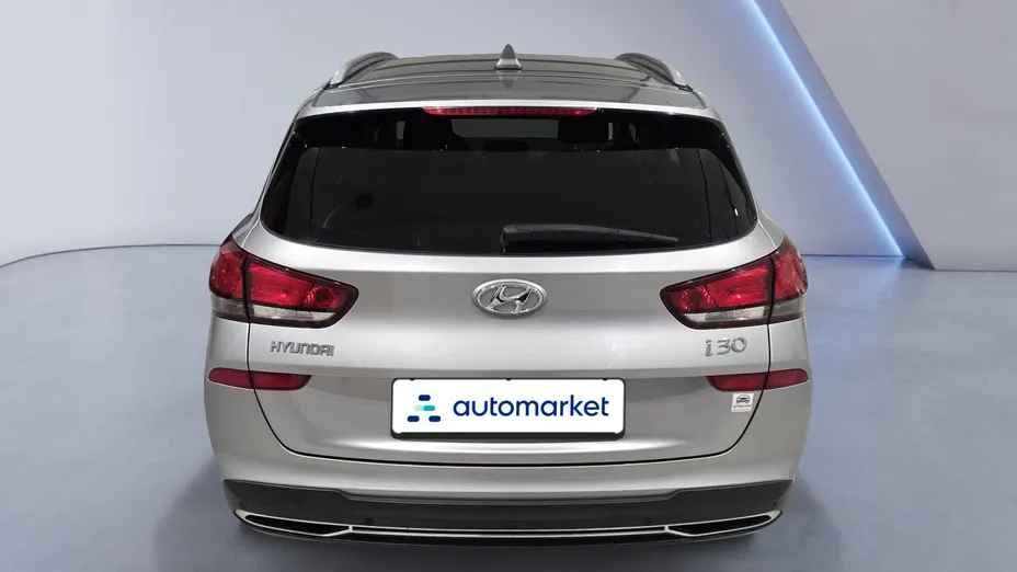 HYUNDAI i30 i30 1.5 T-GDI 48V Smart