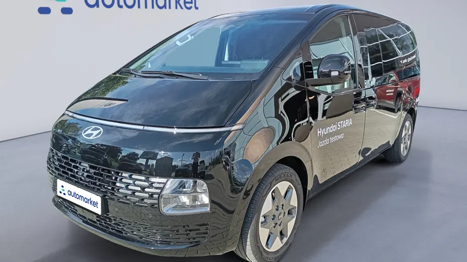 HYUNDAI Staria Staria 1.6 T-GDI HEV Smart VIP aut