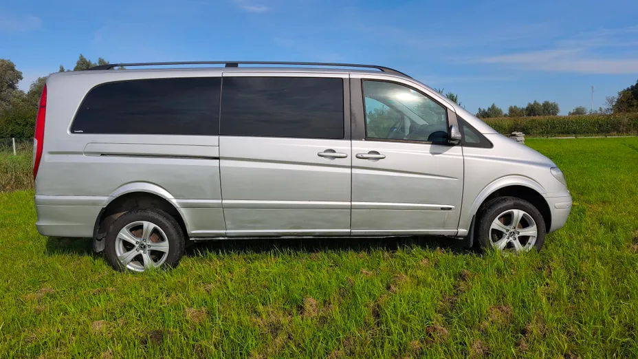 MERCEDES-BENZ Viano -