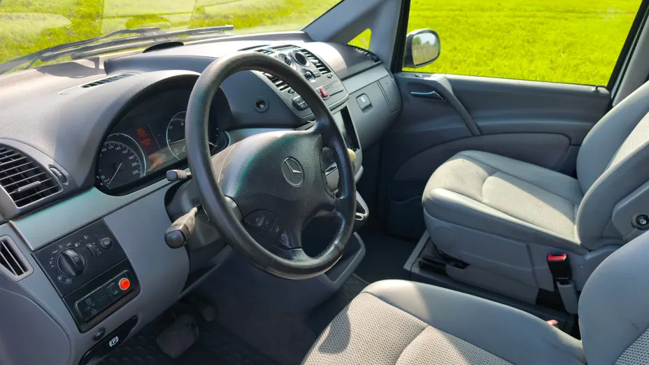 MERCEDES-BENZ Viano -