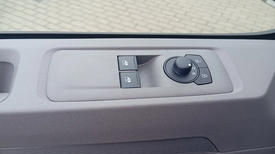 VOLKSWAGEN Transporter Transporter TDI L1H1 Nowy