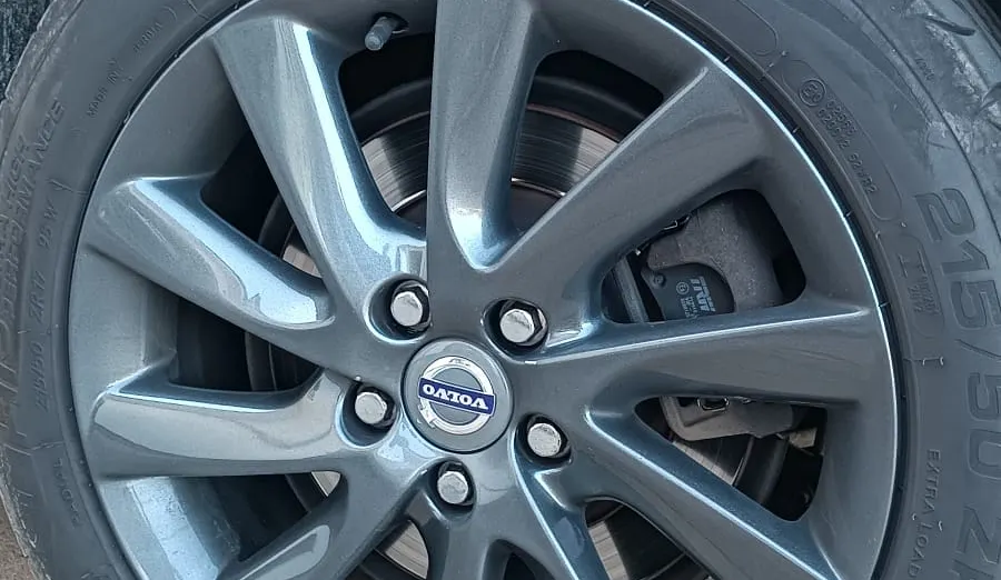 VOLVO S60 S60 2.0T Momentum