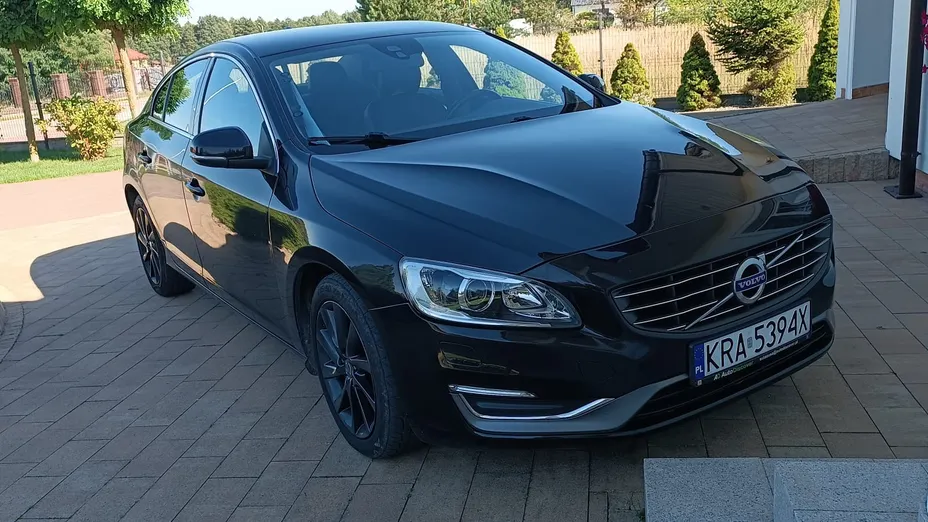 VOLVO S60 S60 2.0T Momentum
