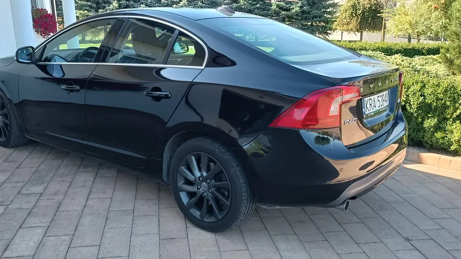 VOLVO S60 S60 2.0T Momentum