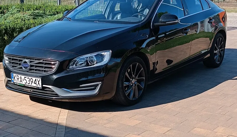 VOLVO S60 S60 2.0T Momentum