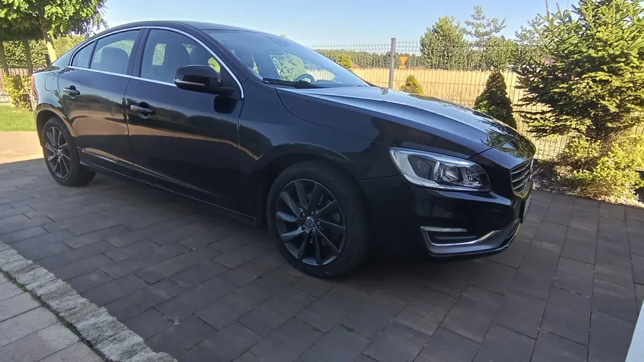 VOLVO S60 S60 2.0T Momentum
