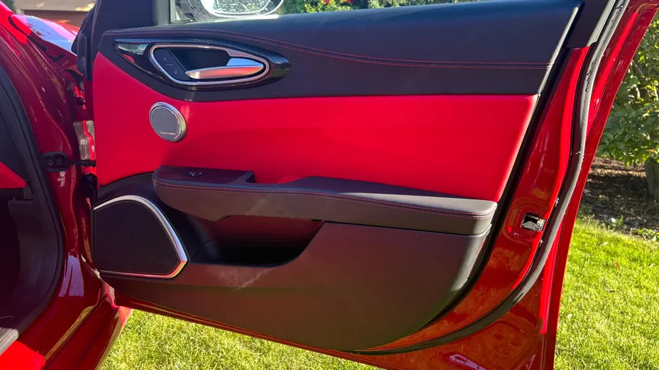 ALFA ROMEO Giulia Giulia 2.0 Turbo Veloce TI Q4 aut