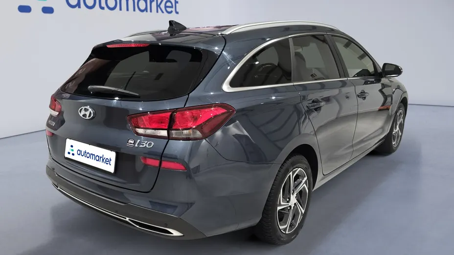 HYUNDAI i30 i30 1.5 T-GDI 48V Smart