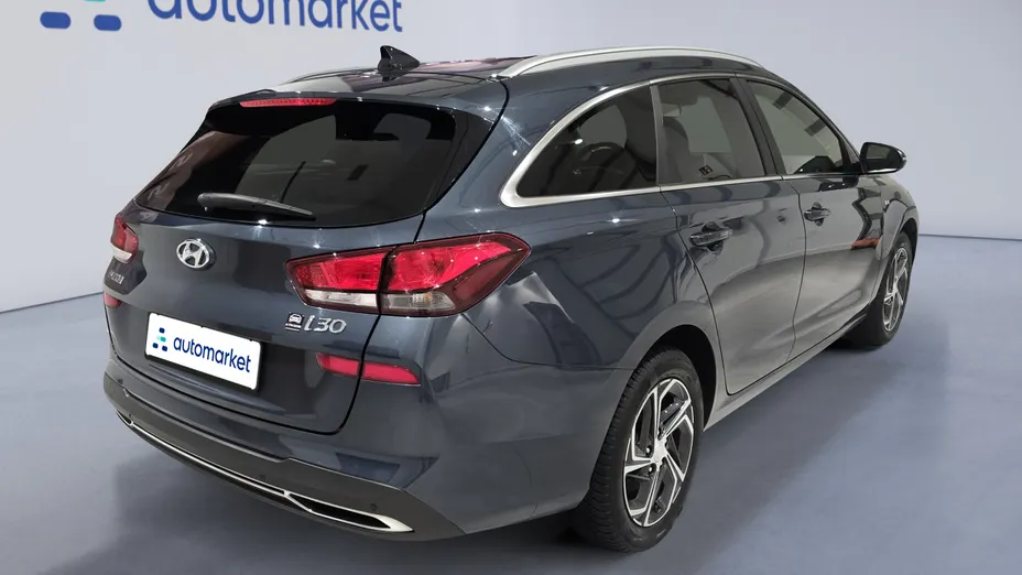 HYUNDAI i30 i30 1.5 T-GDI 48V Smart