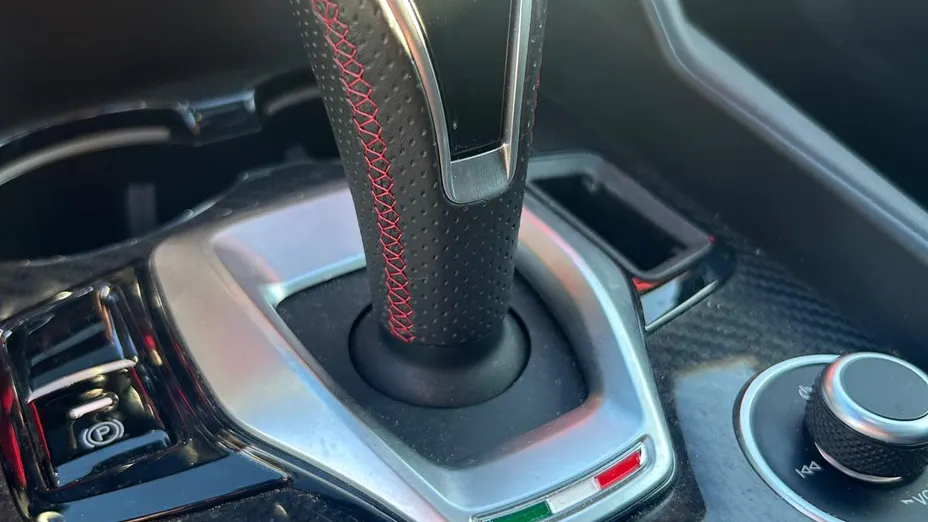 ALFA ROMEO Giulia Giulia 2.0 Turbo Veloce TI Q4 aut