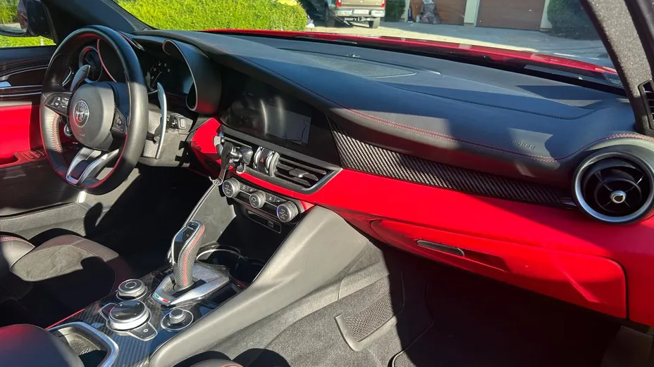 ALFA ROMEO Giulia Giulia 2.0 Turbo Veloce TI Q4 aut