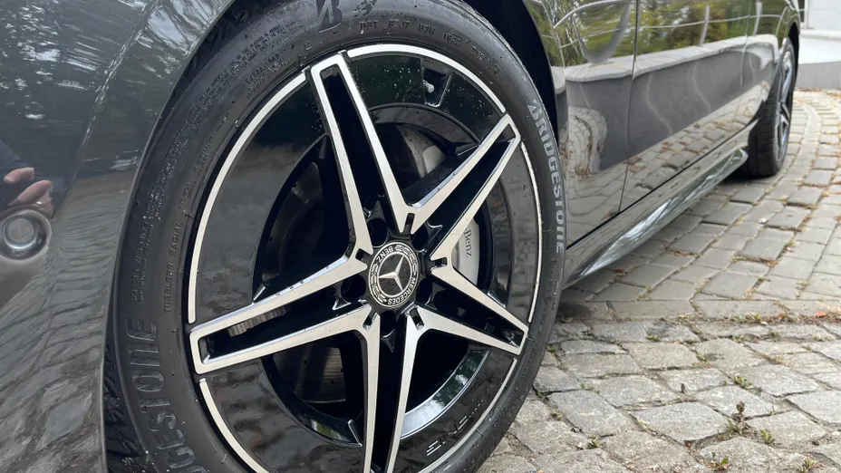 MERCEDES-BENZ C Klasa C 200 4MATIC 9G-TRONIC