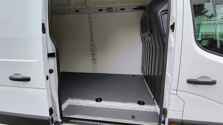 RENAULT Master Master dCi L4H3 RWD-DBL Pack Clim