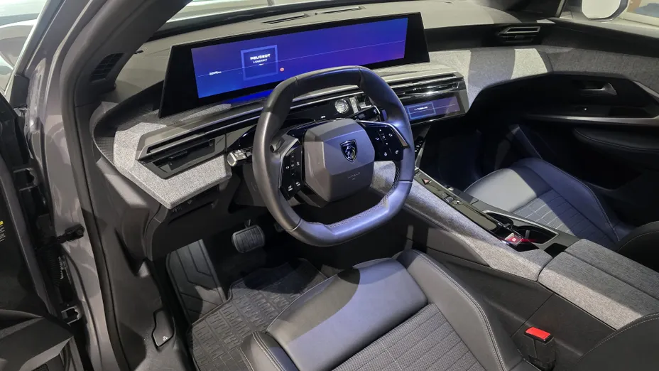 PEUGEOT 3008 3008 1.2 PureTech mHEV Allure Pack S&S e-DCS6