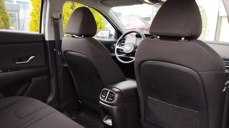 HYUNDAI Elantra Elantra 1.6 Smart CVT