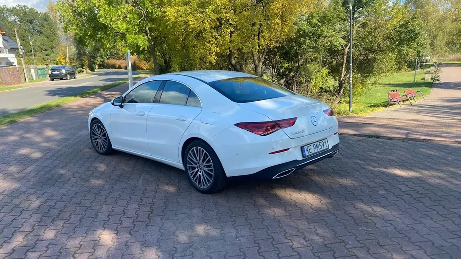 MERCEDES-BENZ CLA CLA 180 7G-DCT AMG Line