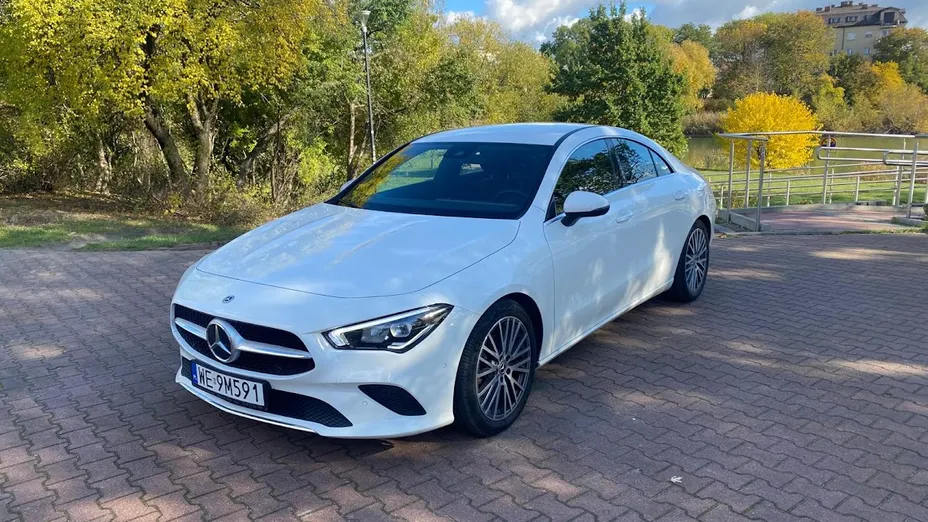 MERCEDES-BENZ CLA CLA 180 7G-DCT AMG Line