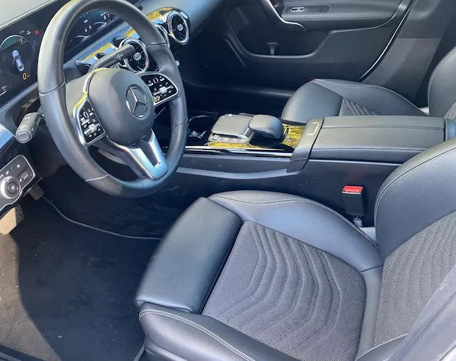 MERCEDES-BENZ CLA CLA 180 7G-DCT AMG Line