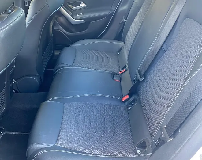 MERCEDES-BENZ CLA CLA 180 7G-DCT AMG Line