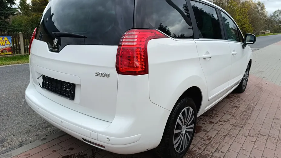 PEUGEOT 5008 5008 1.6 BlueHDi Active