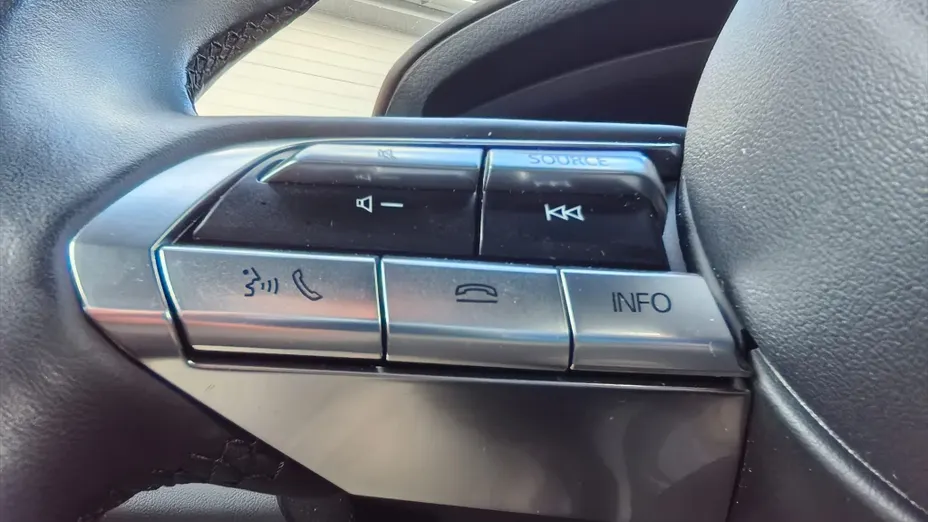 MAZDA 3 3 2.0 Skyenergy