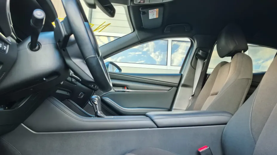 MAZDA 3 3 2.0 Skyenergy