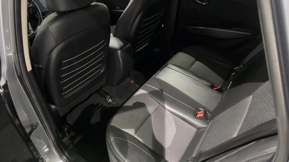 KGM / SSANGYONG Tivoli Tivoli 1.5 T-GDI Quartz