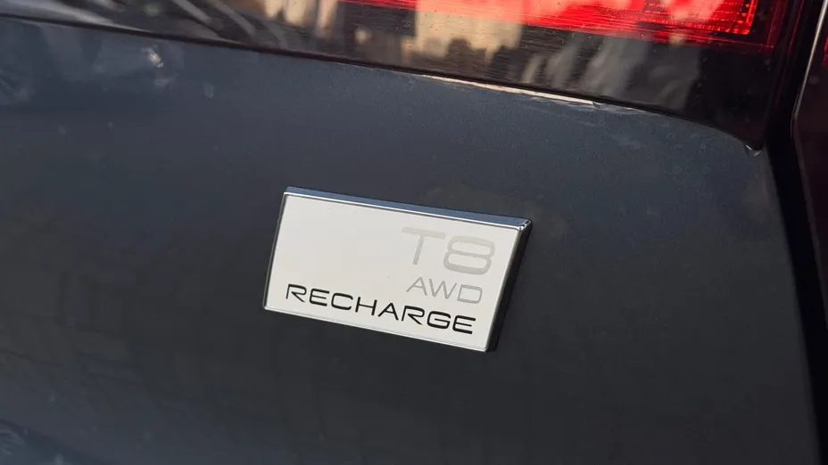 VOLVO S90 S90 T8 AWD Plug-In Hybrid Plus Dark aut