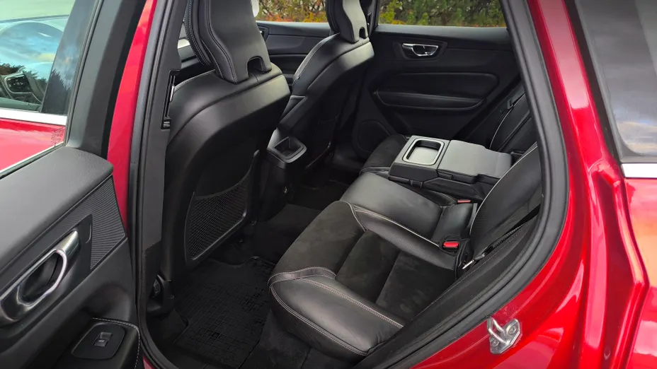 VOLVO XC60 XC60 D3 R-Design