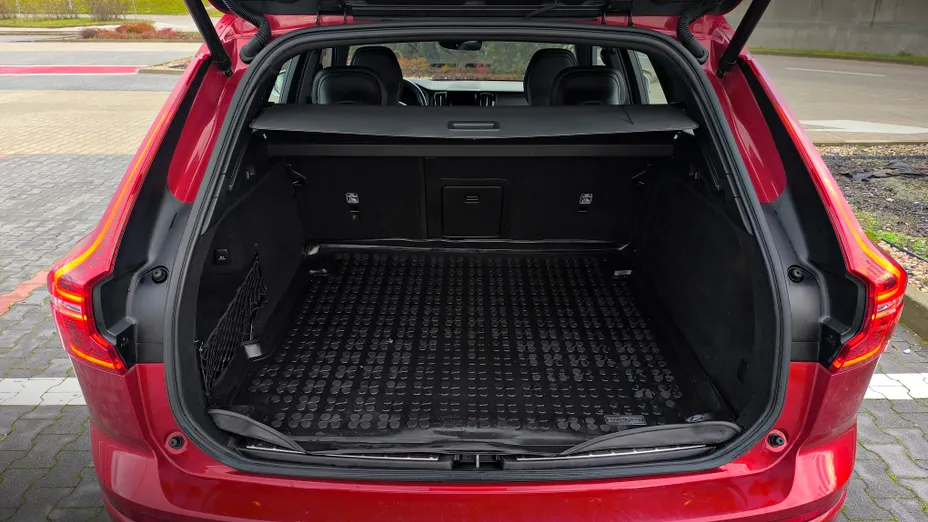 VOLVO XC60 XC60 D3 R-Design