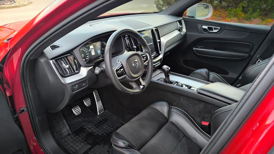 VOLVO XC60 XC60 D3 R-Design