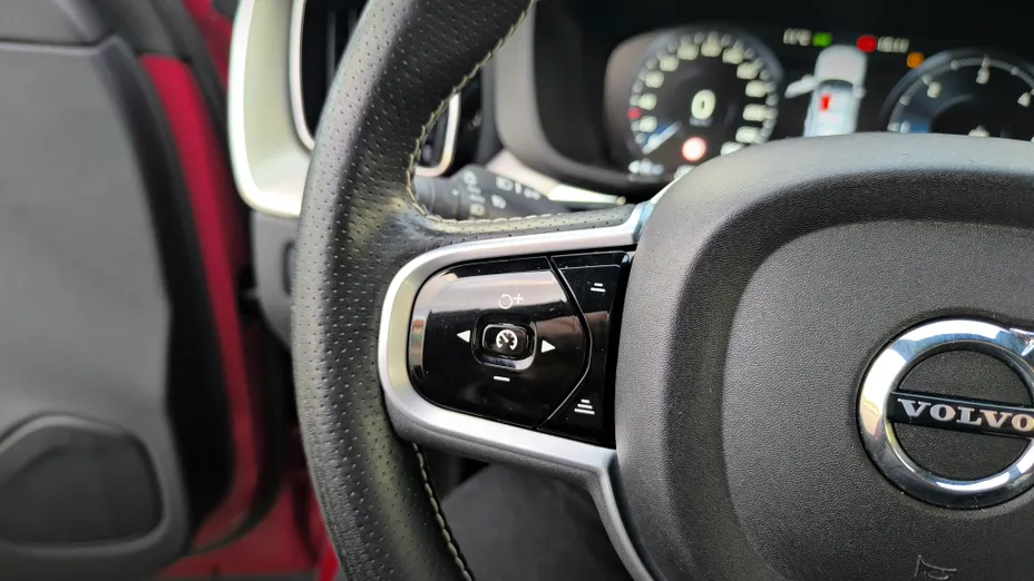 VOLVO XC60 XC60 D3 R-Design