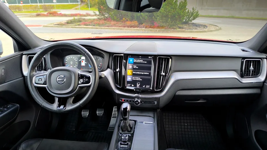 VOLVO XC60 XC60 D3 R-Design