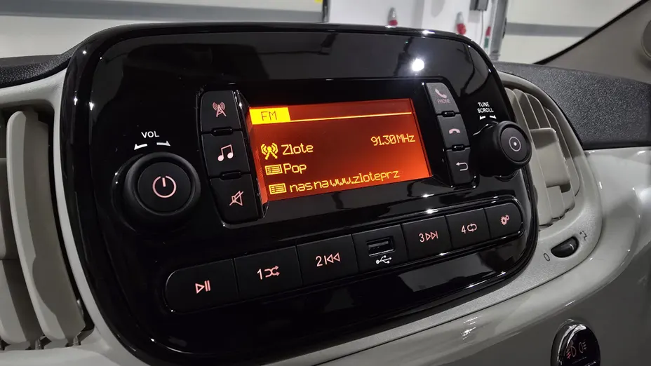 FIAT 500 500 1.0 Hybrid Dolcevita