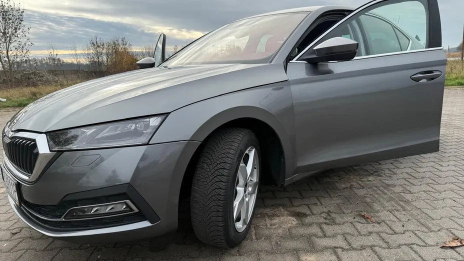 SKODA Octavia -