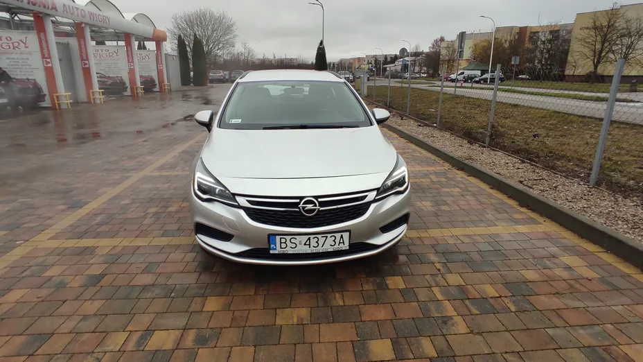 OPEL Astra Astra V 1.6 CDTI Enjoy