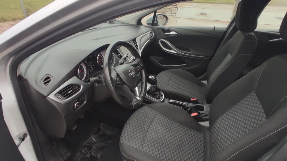 OPEL Astra Astra V 1.6 CDTI Enjoy