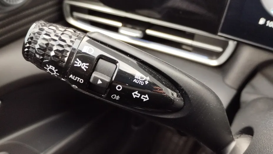 HYUNDAI Elantra Elantra 1.6 Smart CVT