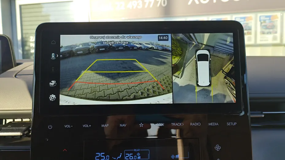 HYUNDAI Staria Staria 1.6 T-GDI HEV Luxury aut