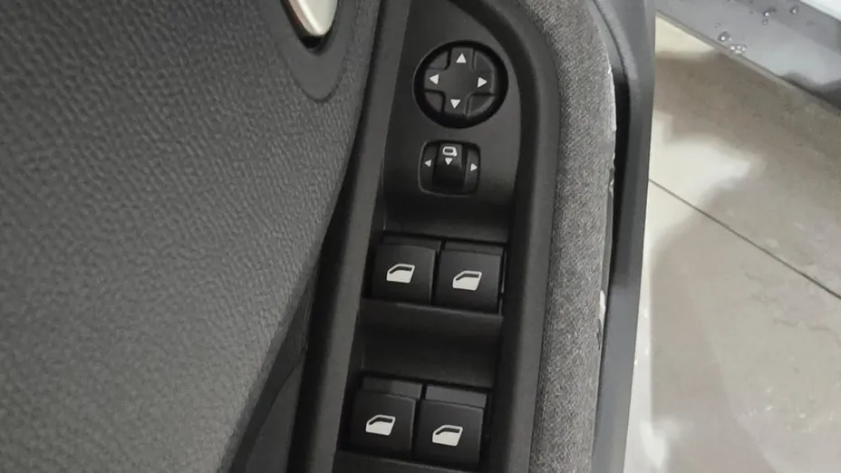 OPEL Frontera Frontera 1.2 T mHEV GS eDTC6 Nowy