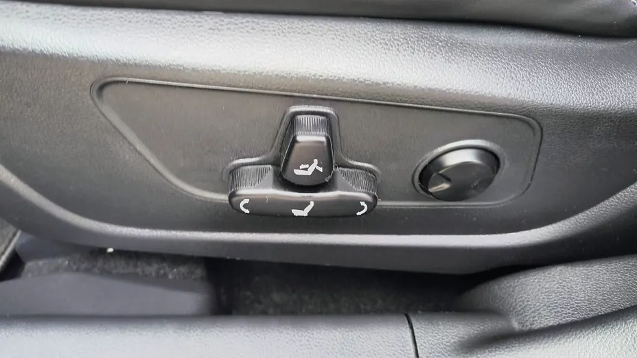 KGM / SSANGYONG Torres Torres 1.5 T-GDI Wild 4WD aut