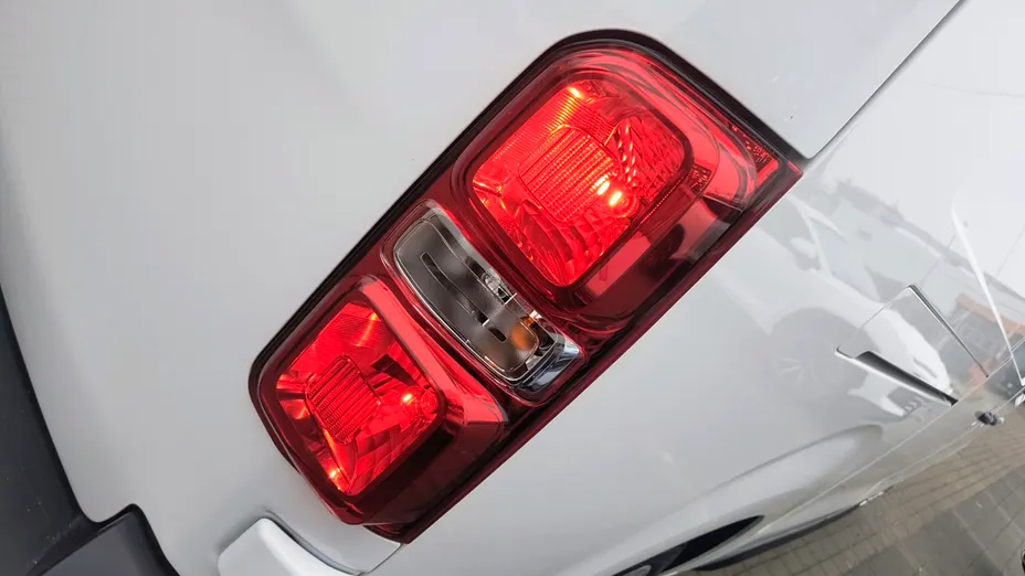 PEUGEOT Expert Expert 2.0 BlueHDi Long 3,1t Premium