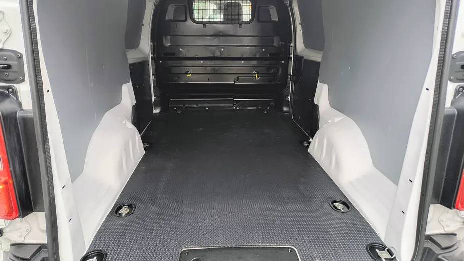 PEUGEOT Expert Expert 2.0 BlueHDi Long 3,1t Premium