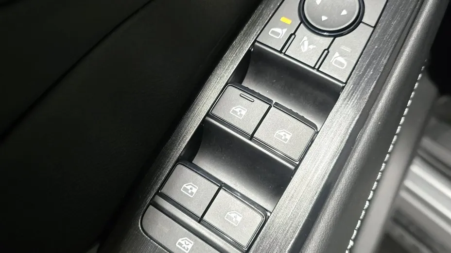 NISSAN Qashqai Qashqai 1.3 DIG-T mHEV N-Connecta